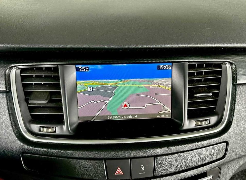 Peugeot 508 2.0 HDi 163cv | Nacional | Livro de Revisões