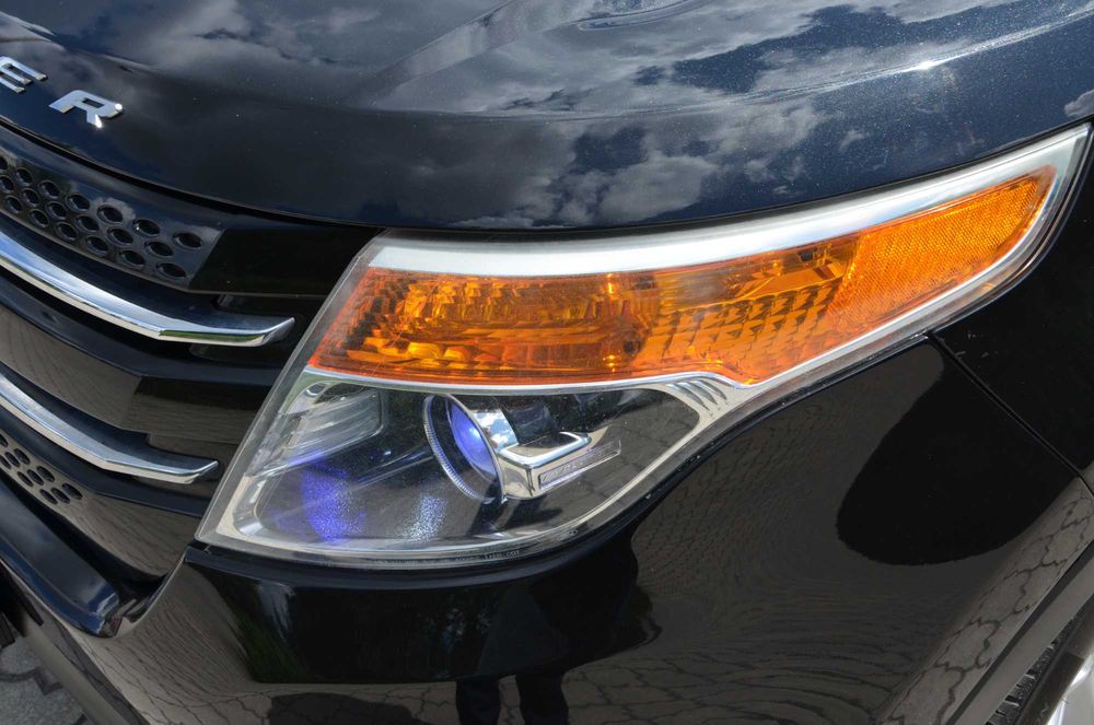 Продам FORD EXPLORER 2013 года выпуска
