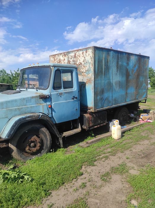 Продам на запчасти.