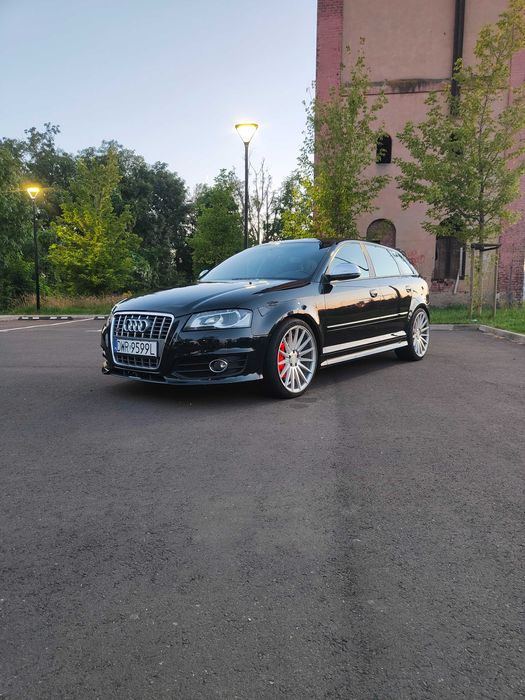 Audi S3 352hp Sportback Lift