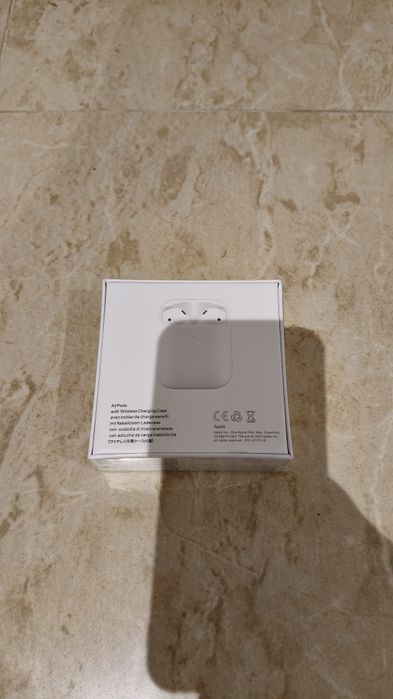 Air Pods 2 (2019)