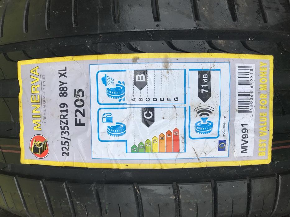 Minerva 225/35r19 комплект літо нові склад оригінал резина шини