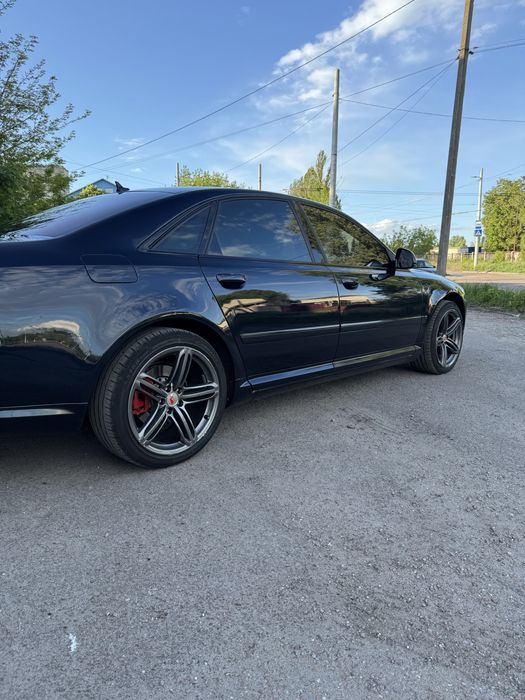 Ауді А8 рест ……..