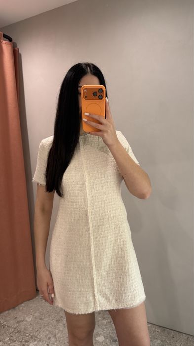 Міні сукня Zara.