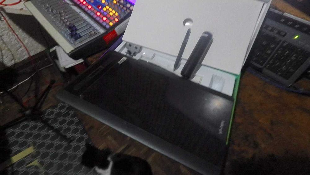 XP PEN ARTIST 12 – New, All Original Components64738035290499122