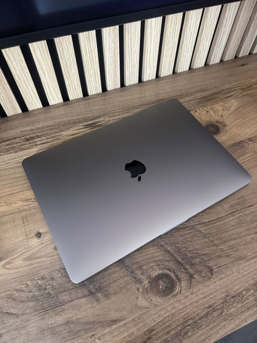 Macbook Pro  13”