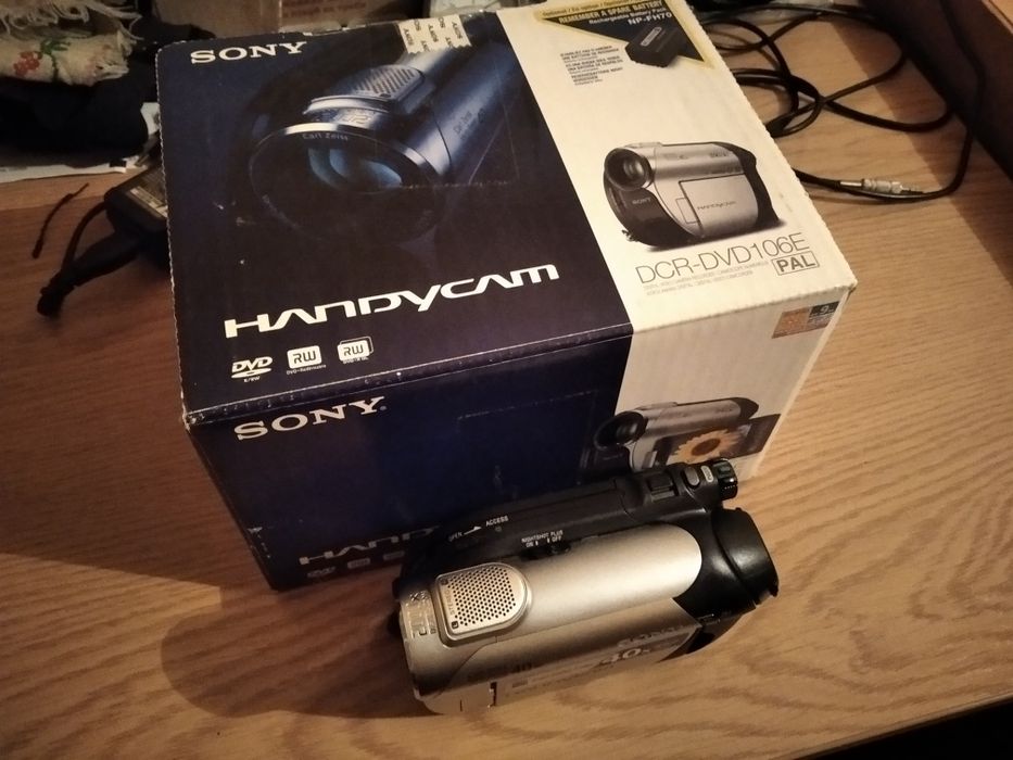 Камера SONY Handycam