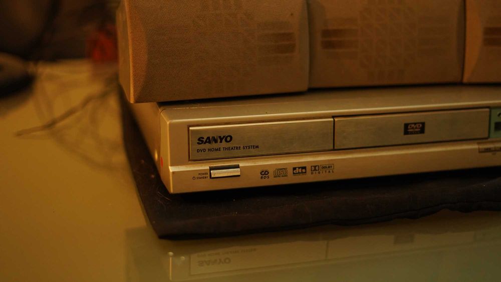 Sistema de Som Sanyo