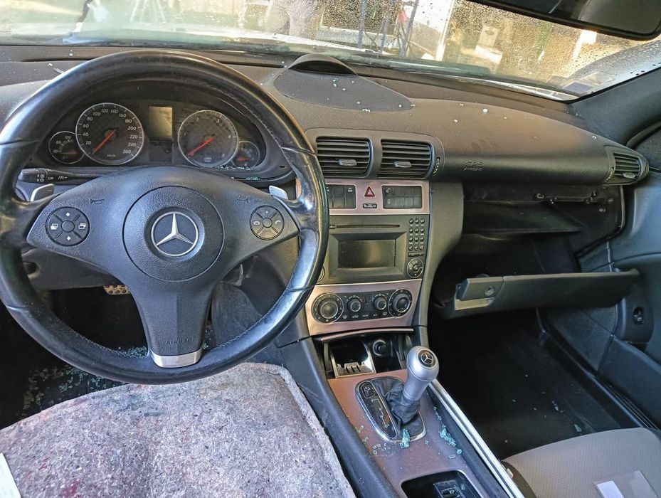 pedal de travão mercedes-benz clase