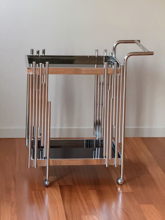 Ekskluzywny wózek barowy NOVO – posrebrzany / szkło hartowane – design vintage