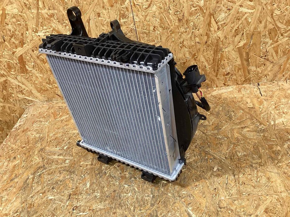 intercooler kompletny strona lewa porsche taycan 9j1 9j1121383 9j1121673a