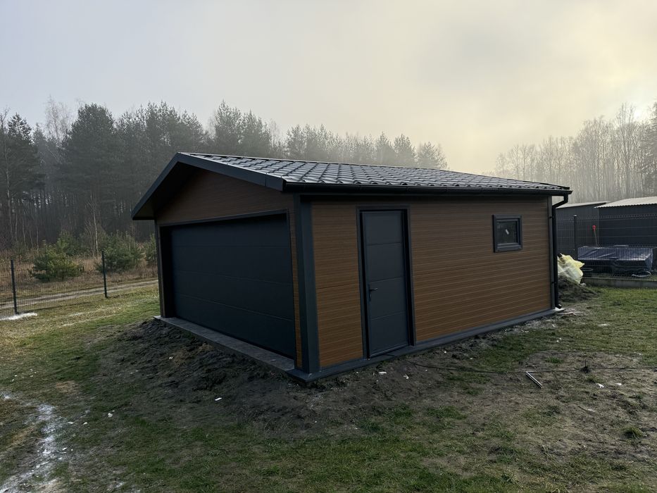 Garaż dwustanowiskowy z płyt warstwowych PIR 60 mm | Ocieplony