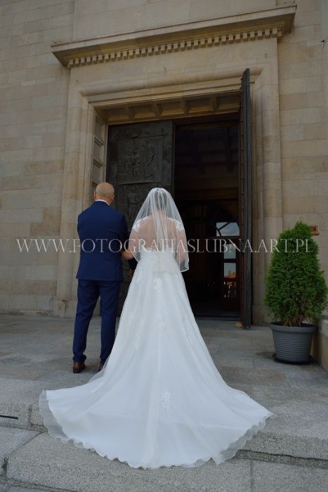 Suknia Ślubna Sincerity 44088