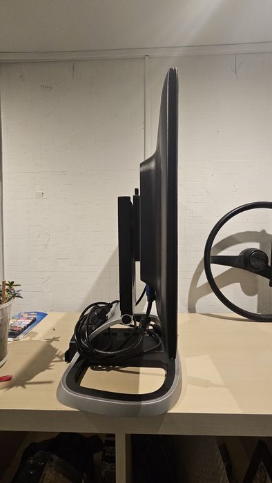 Monitor HP prodisplay p221