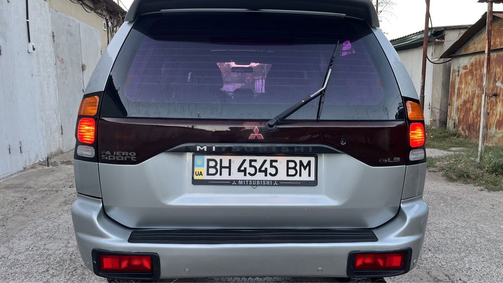 Продам Митцубиши паджеро 3.0 автомат, газ/бензин!