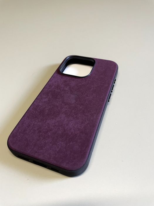 Etui Apple FineWoven iPhone 15 Pro MagSafe Mulberry (2938)int1206