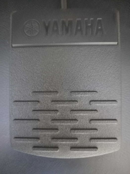 Piano Yamaha P 45 - 88 teclas com GHS (c/ suporte, banco e pedal)
