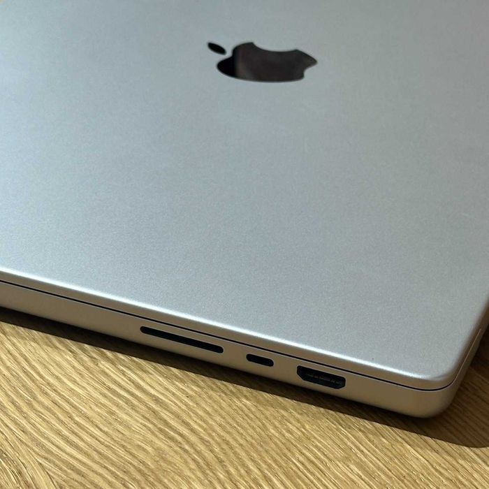  Apple MacBook Pro 16" 2021 A2485 Silver M1 Pro 32GB 512GB FV 23%