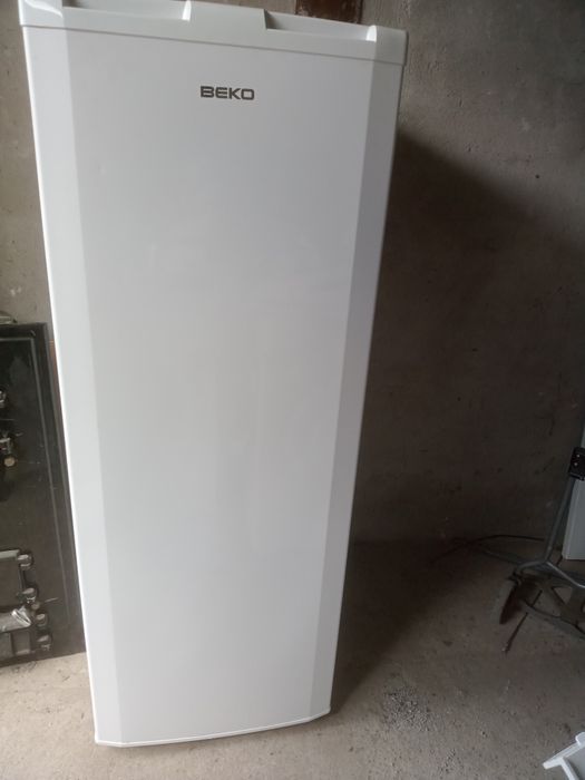 Холодильник  Beko