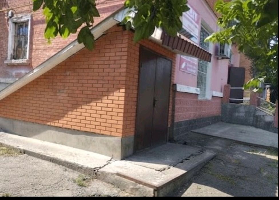 Здам в оренду напівпідвальне приміщення