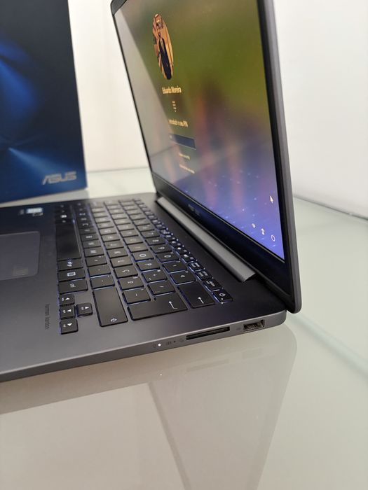 Portátil ASUS Zenbook UX430