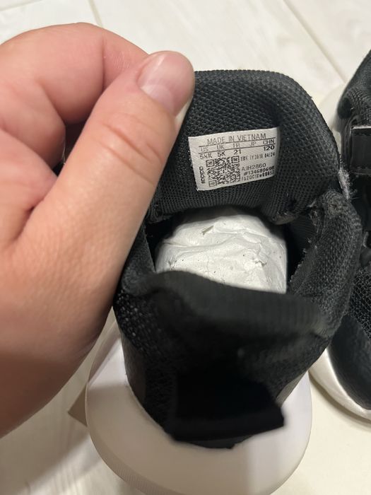 Дитячі кросівки adidas