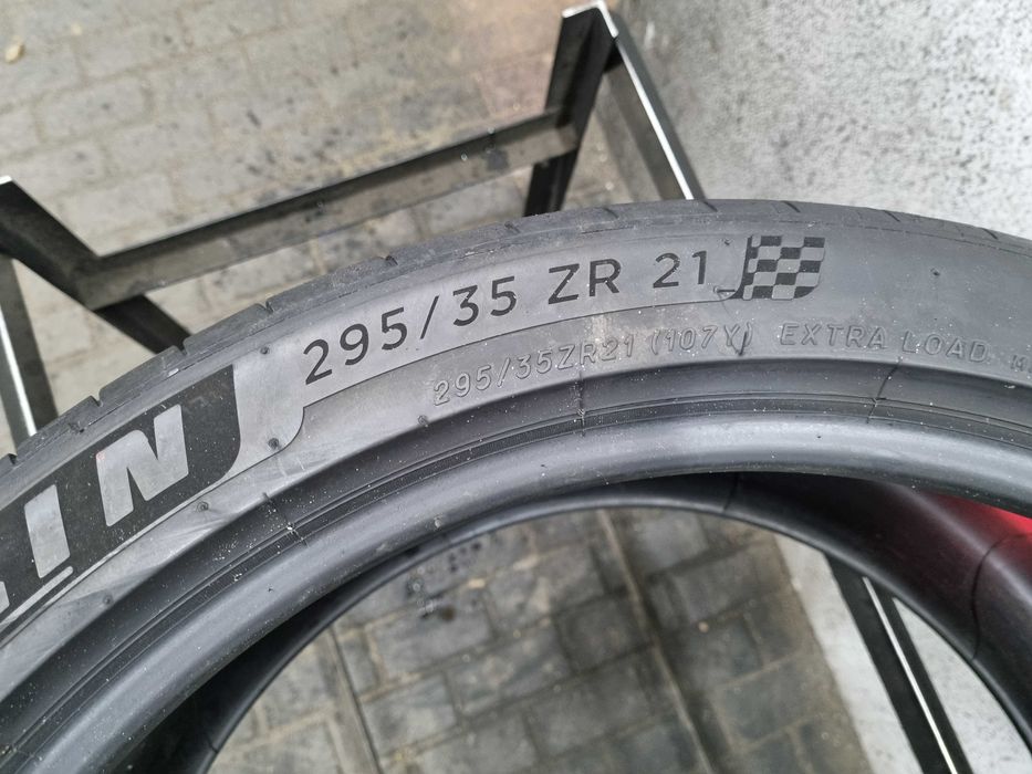 295/35zr21 107Y Michelin Pilot Sport 4S MO1 D.3521