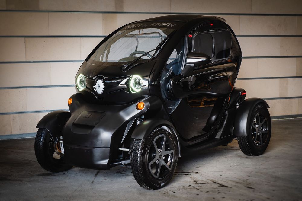 Twizy 100bySPEEV
