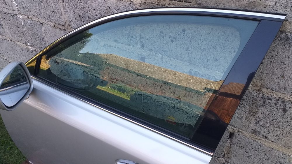 Drzwi lexus is250/220