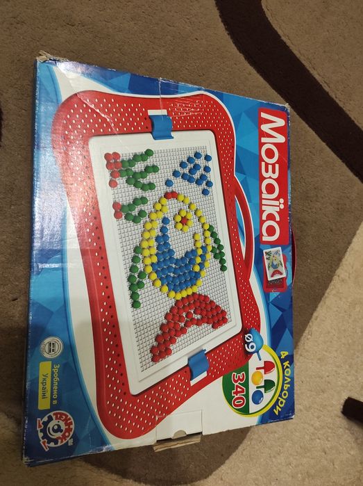 Продам іграшки мозаїка