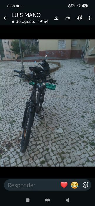 Bicicleta elétrica como nova