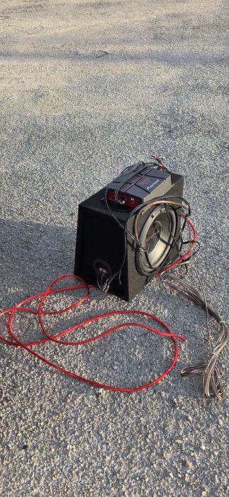 Subwoofer de 500w,  encontrasse novo