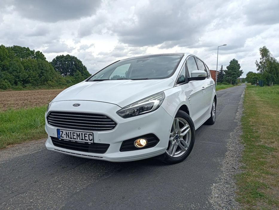 Ford S-Max