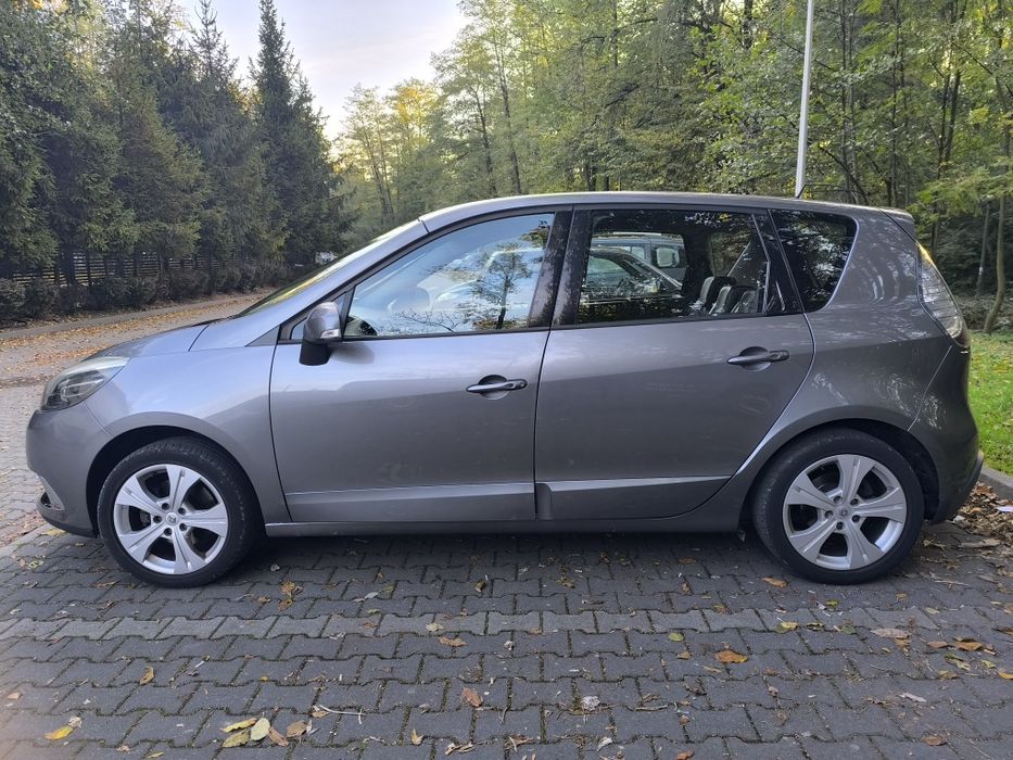 Renault Scenic 1.2 TCe 115km 2013