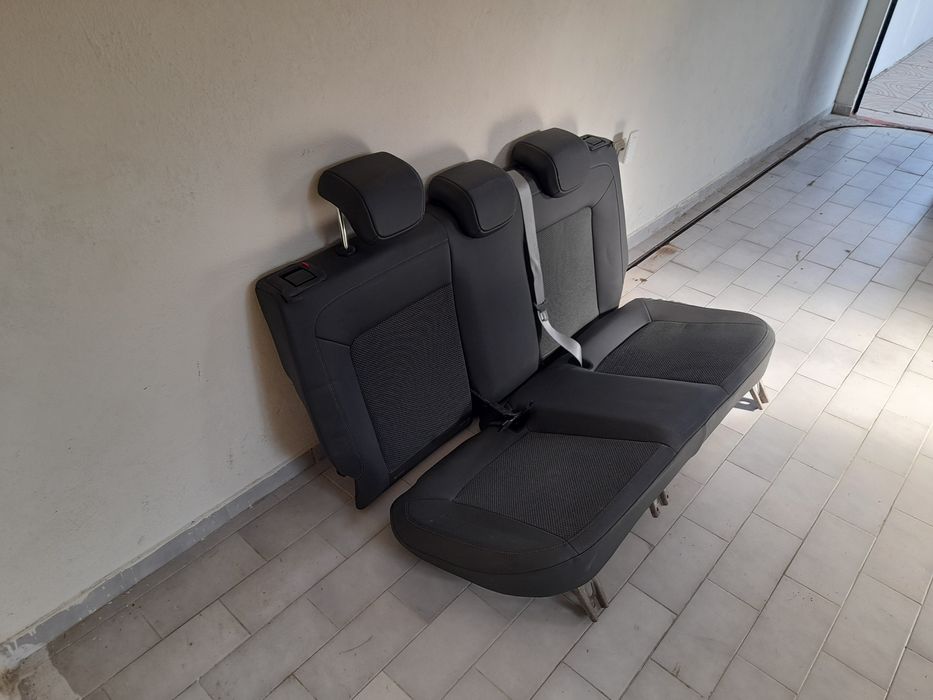 Banco traseira opel corsa D 5 portas Ano 2007 até 2013