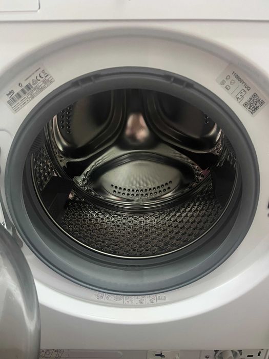 Máquina de Lavar e Secar - COMO NOVA!!!