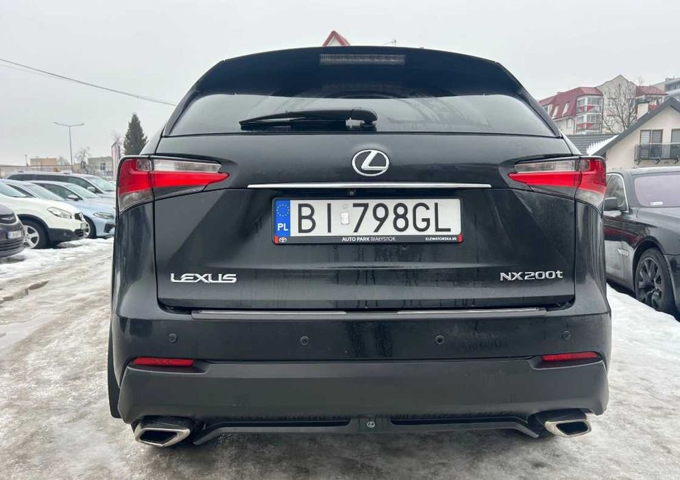 Разборка Lexus NX бампер комплектний