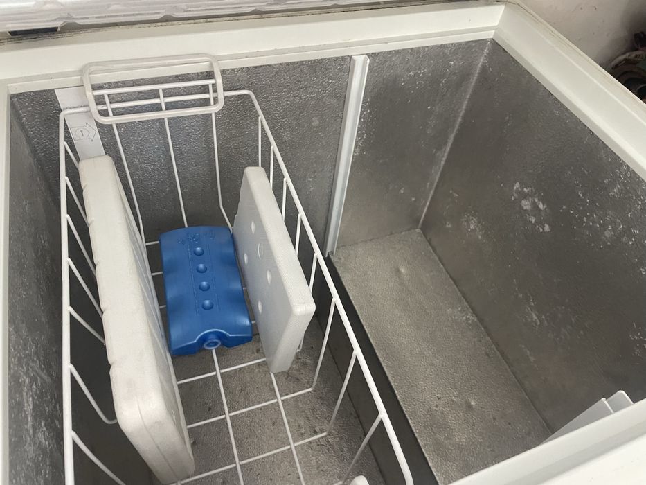 congeladora horizontal é da marca Balay