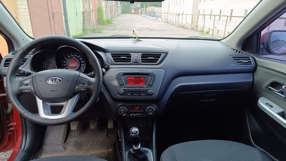 Автомобіль Kia Rio 2012
