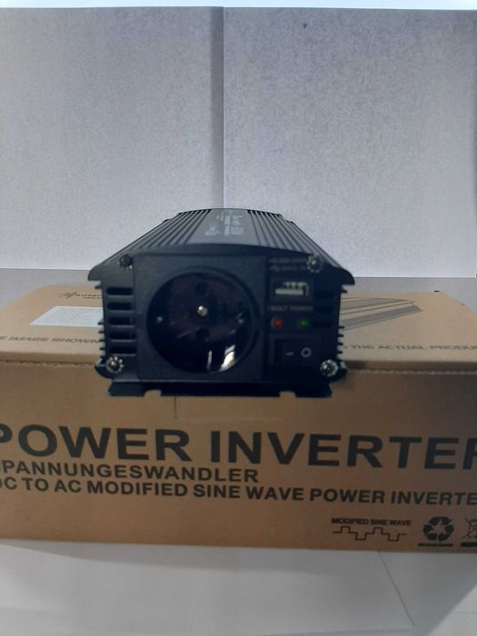 Инвертор преобразователь  12V 600 /1200 Watt Solartronics