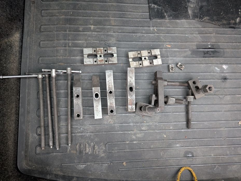 Фрезерно сверлильні приспособи