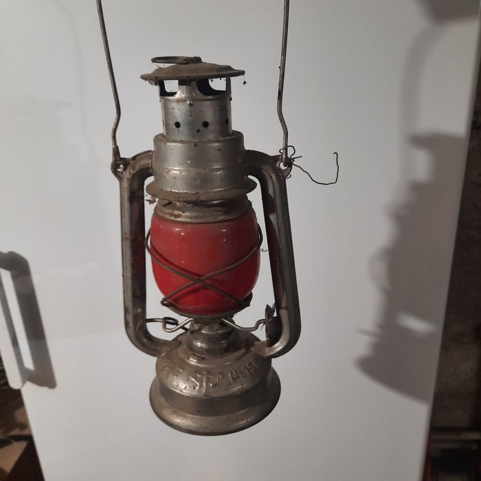 Лампа керасиновая сигнальная красная  bat 158  ГДР