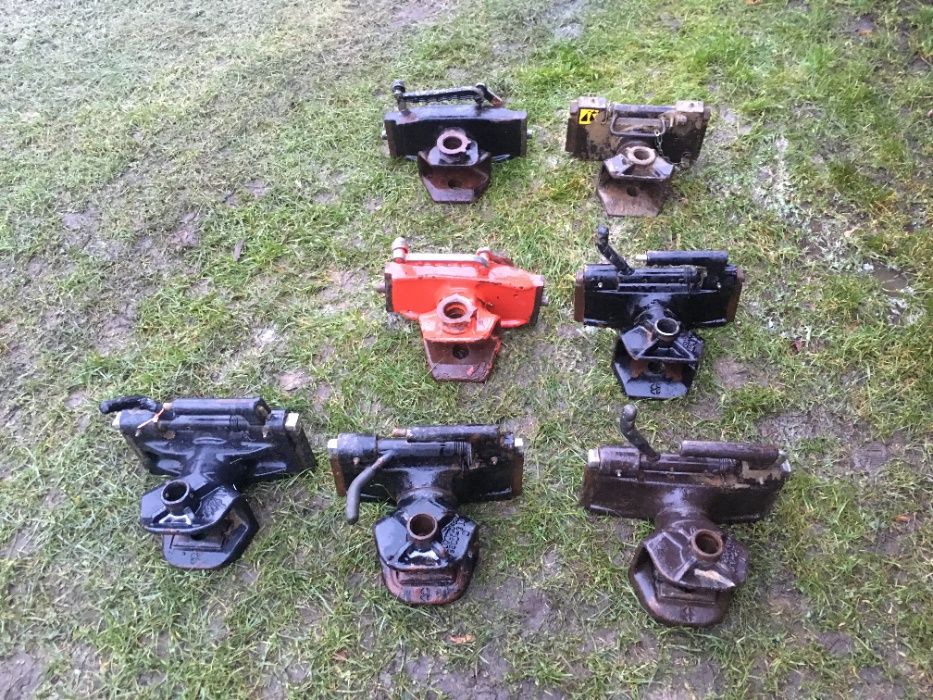 Zaczep zaczepy Cięgna Śruby New Holland Case MF Valtra JD Claas i inne