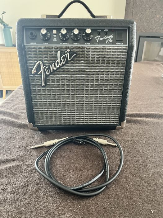 Guitarra Squier Stratocaster Sonic + Amp Fender Frontman 10G