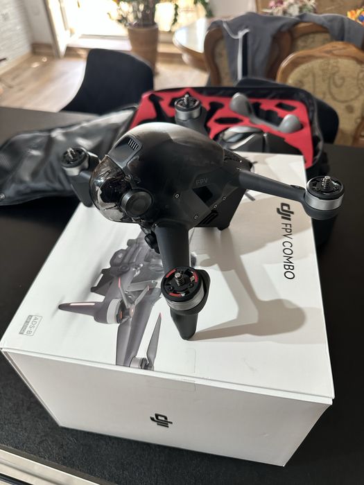 DJI FPV COMBO   Stan bardzo dobry