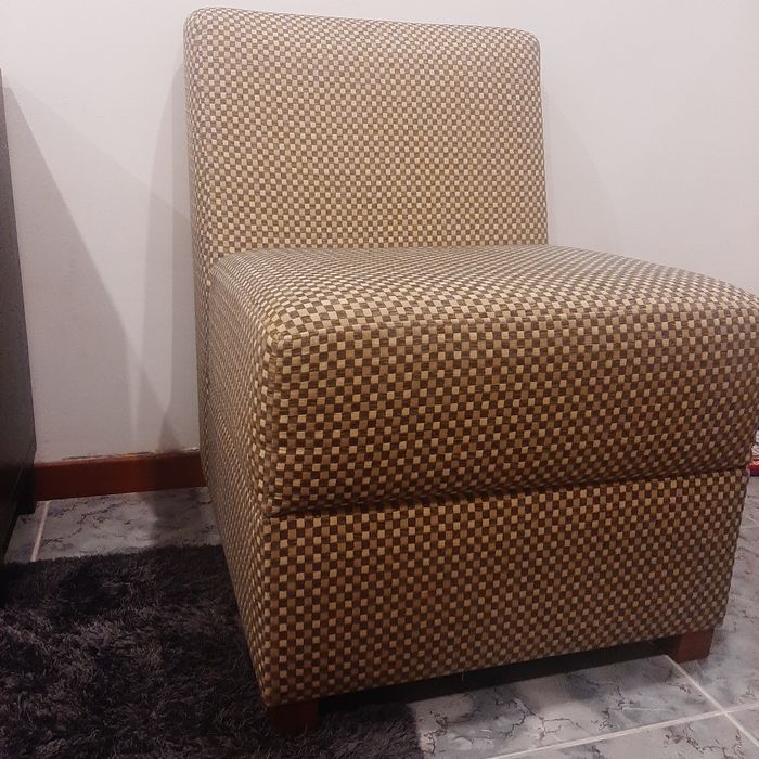 2 Poltronas  1 lugar