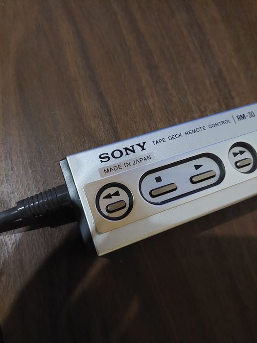 Pilot Przewodowy Sony RM 30