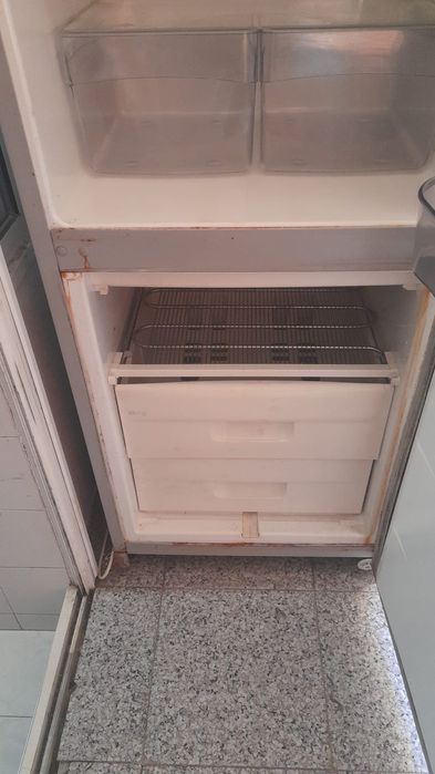 Exelente combinado cinzento metalizado 80€