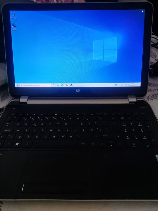 Portátil HP Core I3 Radeon Graphics