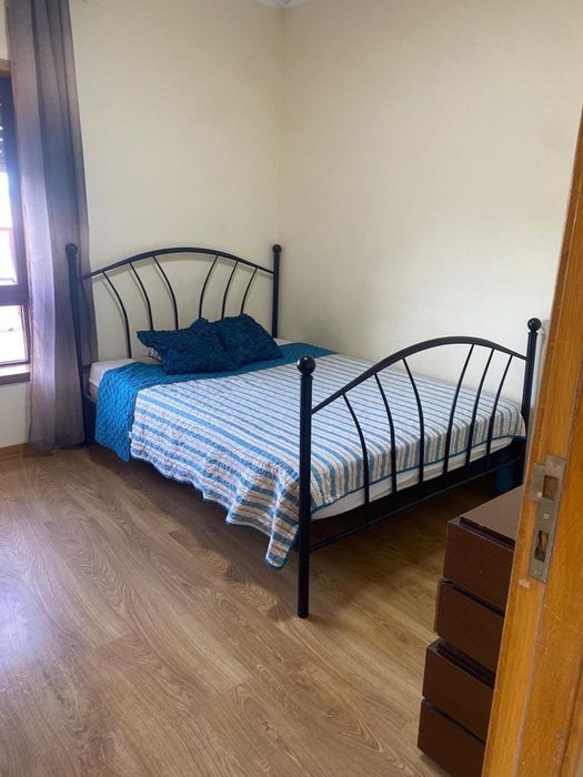Quarto com casa de banho privativa